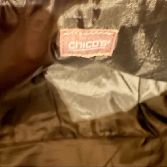 Chico's Black Quilted Fabric Tote-bag Condition NWOT Everyday Bag - Picture 6 of 6